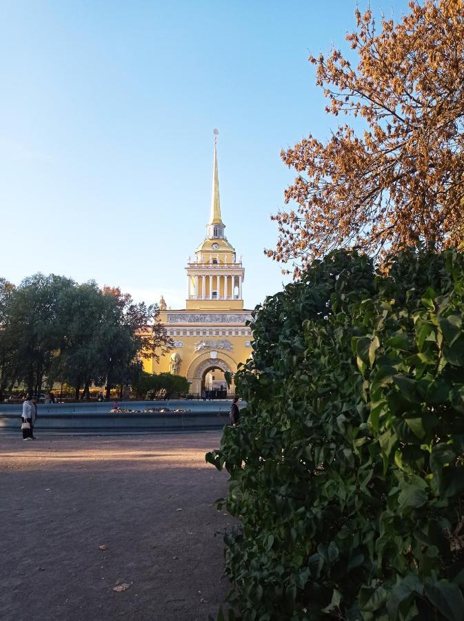Solo Palace Square Sankt Petersburg Exterior foto